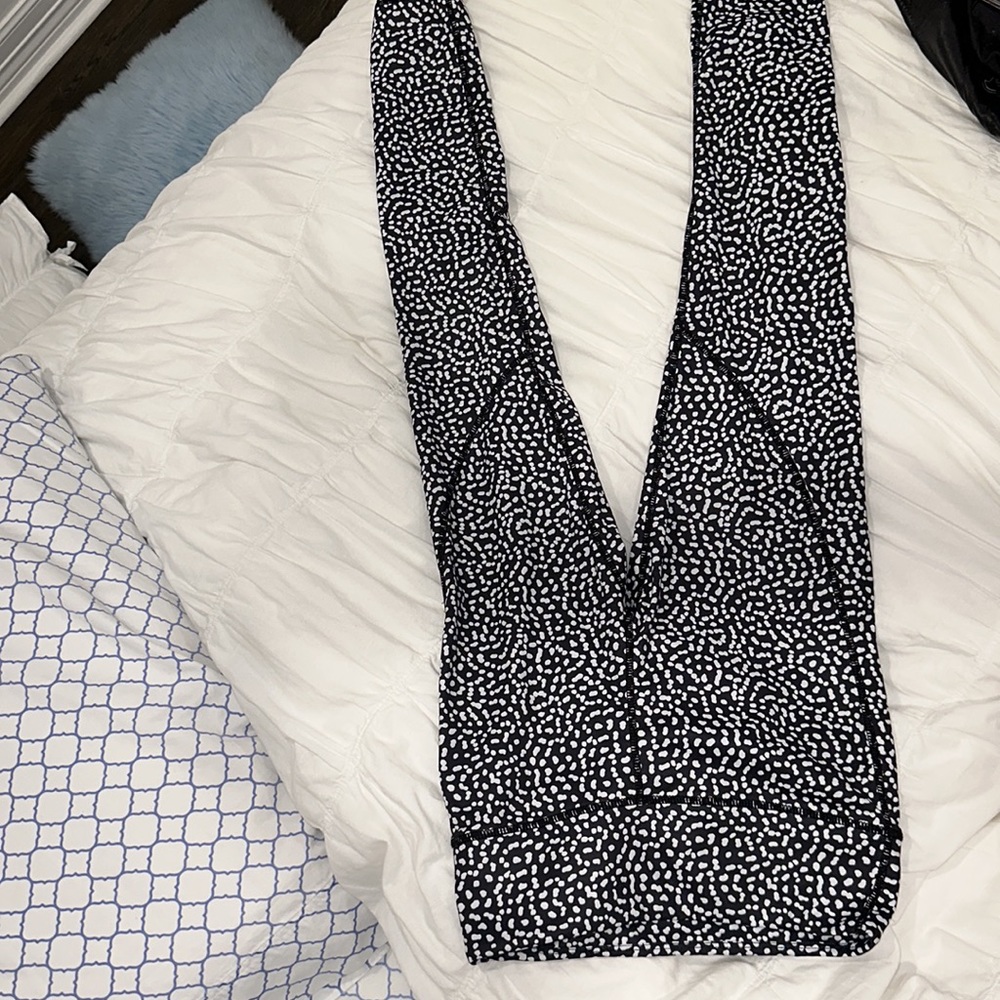 Two Piece Workout Set - Picture 4 of 4